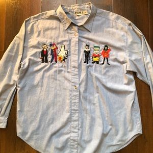 Vintage Unique Women’s Button Up